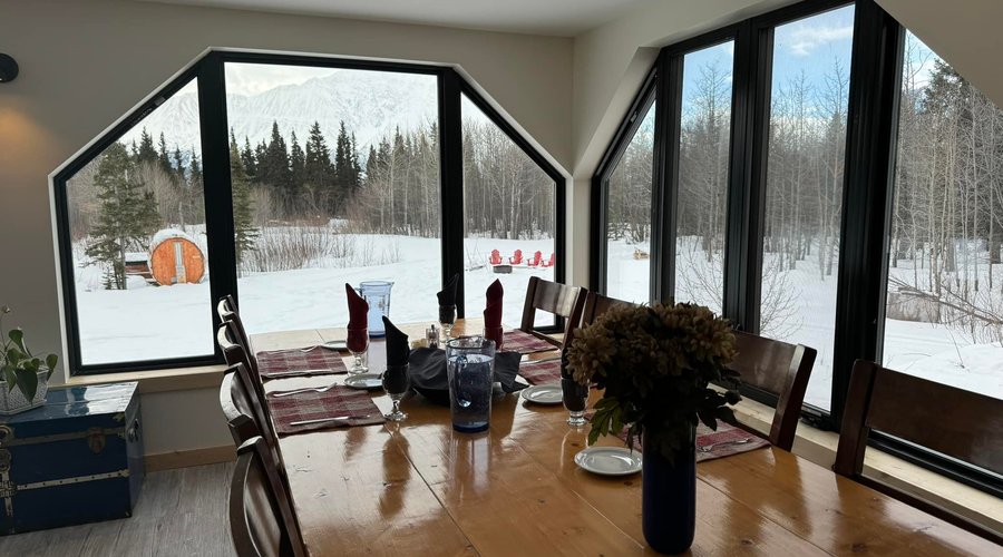 We serve our breakfast and dinner in our new enclosed deck!  If you want to host a meeting it is also the perfect place for it!