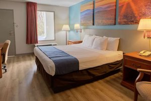 Room & Suite