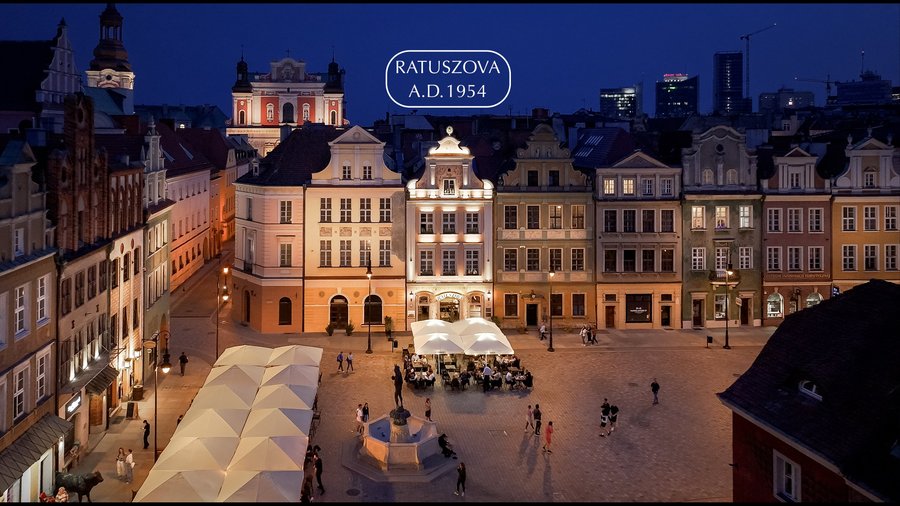 Ratuszova A.D. 1954 - the best Apartments & Restaurant  in Poznan - Old Market Square / Stary Rynek  