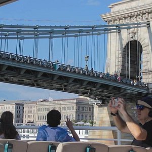 budapest tours with hotel