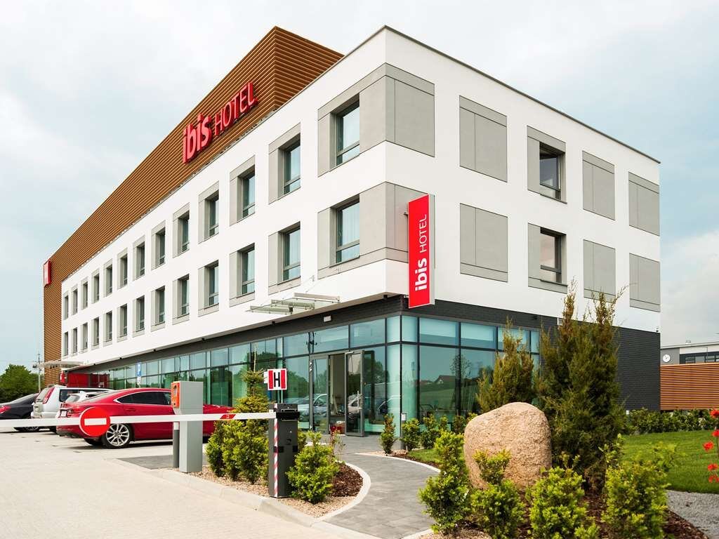 HOTEL IBIS POZNAN POLNOC (Suchy Las) - отзывы, фото и сравнение цен -  Tripadvisor