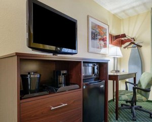 Room & Suite