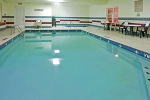 Pool & Beach