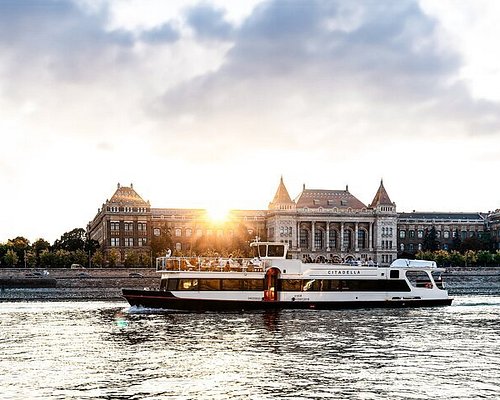 guided tours budapest
