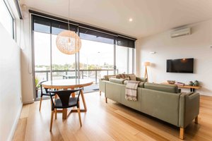Room & Suite