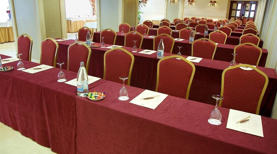 Compostela Meeting Room
