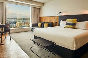 Room & Suite