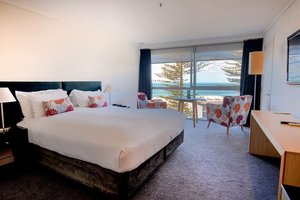 Room & Suite