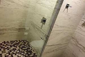 Room & Suite