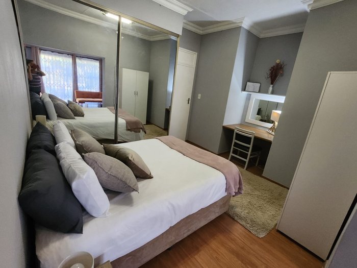 HOMELY HAVEN - Prices & Guest house Reviews (Roodepoort, Greater ...