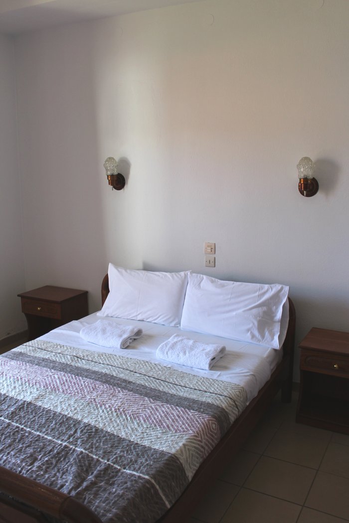 PANTELIS ROOMS SKOPELOS - Prices & Hotel Reviews (Stafylos, Greece)