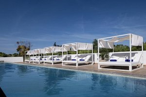 Pool und Strand