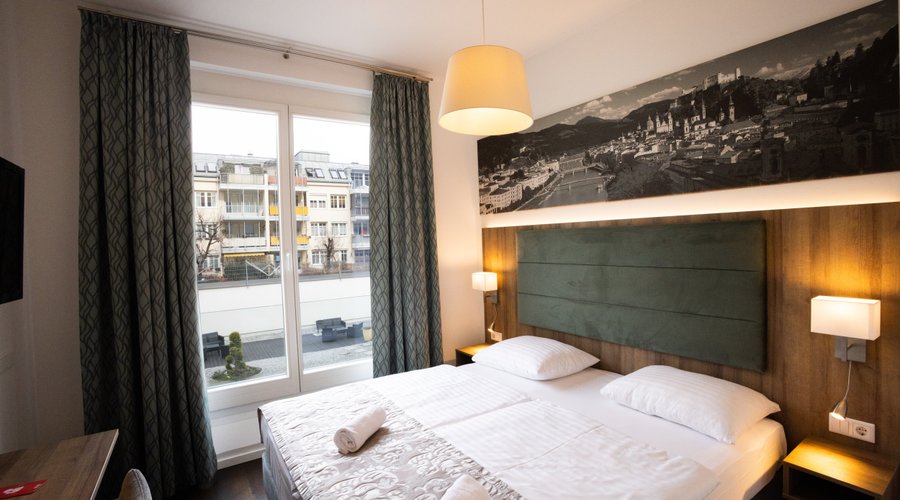 Standard Plus Doppelzimmer mit Gartenblick