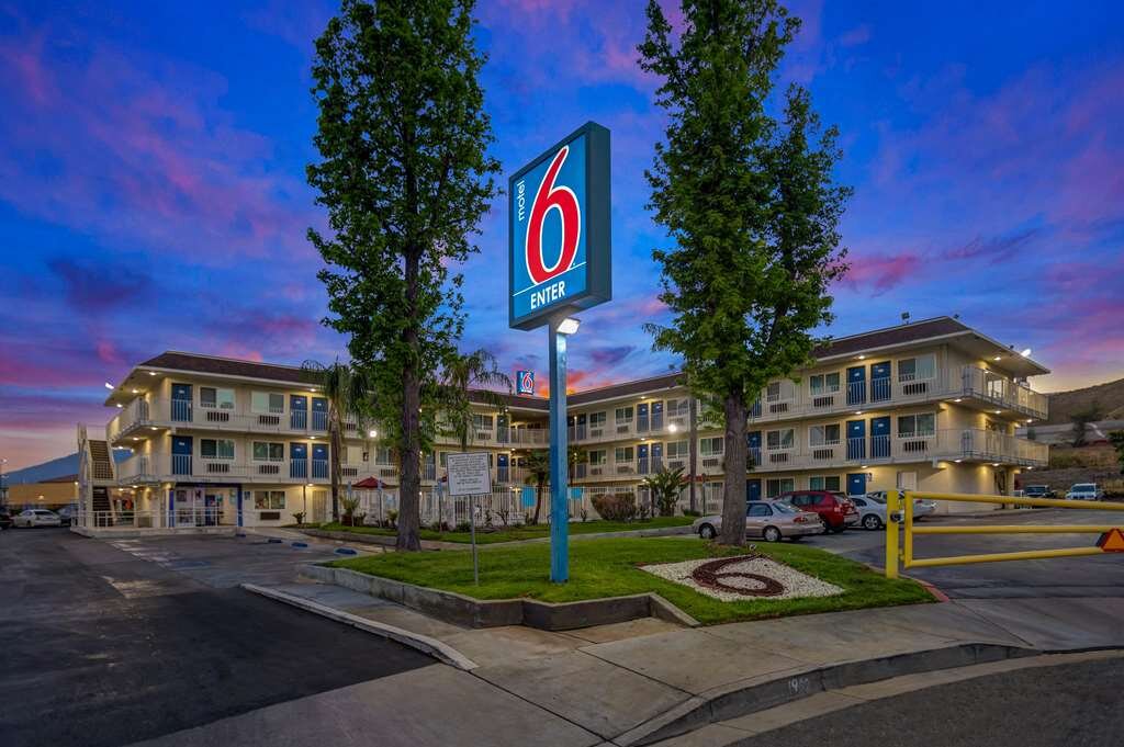 MOTEL 6 SAN BERNARDINO NORTH $64 ($̶7̶2̶) - Updated 2024 Prices 