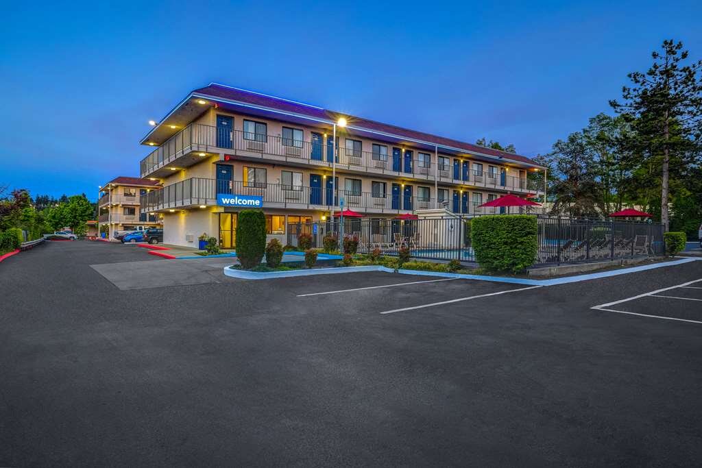 MOTEL 6 KIRKLAND, WA - NORTH KIRKLAND $78 ($̶1̶0̶8̶) - Updated 