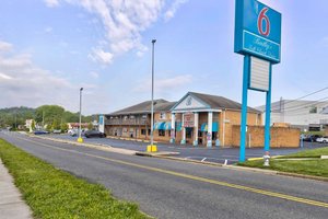 THE BEST Motel 6 Hotels in Northern Virginia - Tripadvisor
