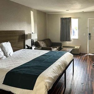 Studio Chattanooga TN Single