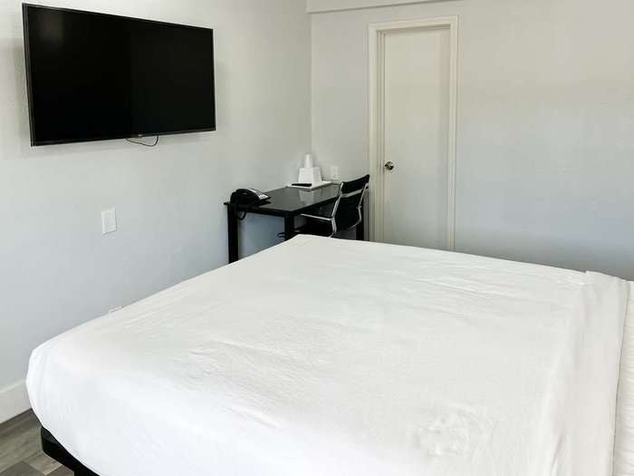 Motel 6 Santa Cruz