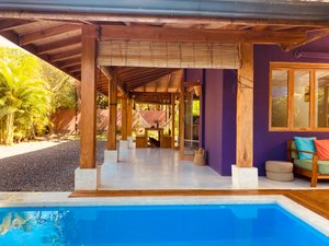 Pool & Beach