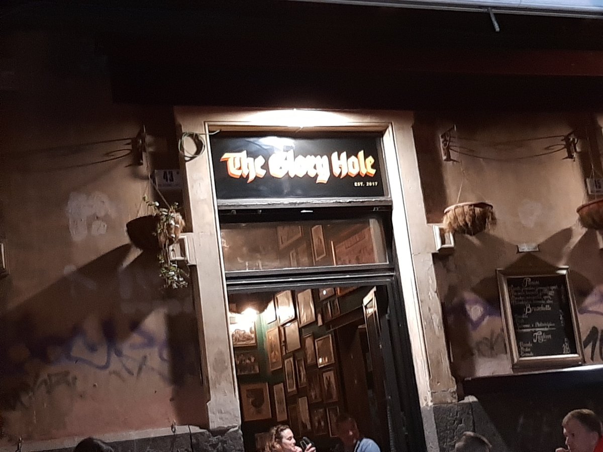 THE GLORY HOLE, Catania - Updated 2024 Restaurant Reviews, Photos & Phone  Number - Tripadvisor