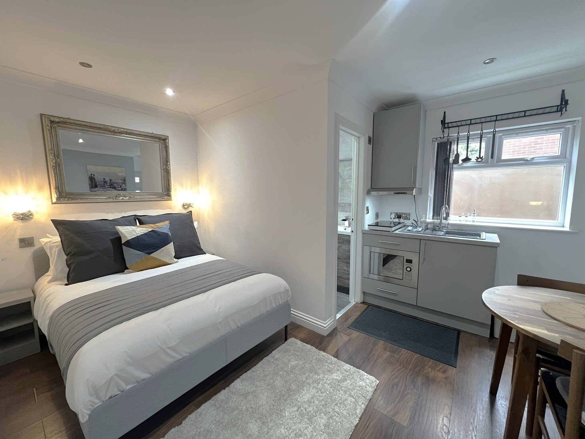 MELBURY ROOMS & STUDIOS - Updated 2024 Prices & Villa Reviews (Exeter ...