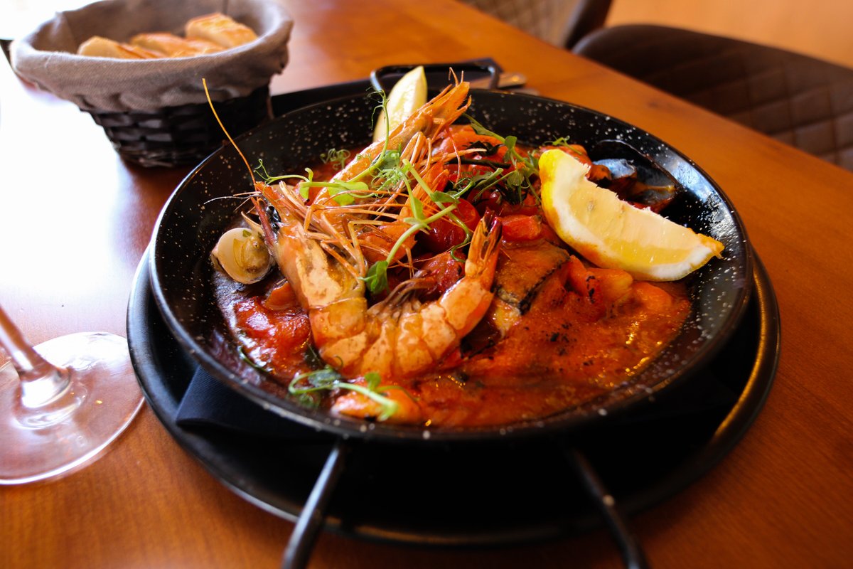 LA VIDA PESCADO Y MAS, Fuengirola - Menu, Prices & Restaurant Reviews -  Tripadvisor