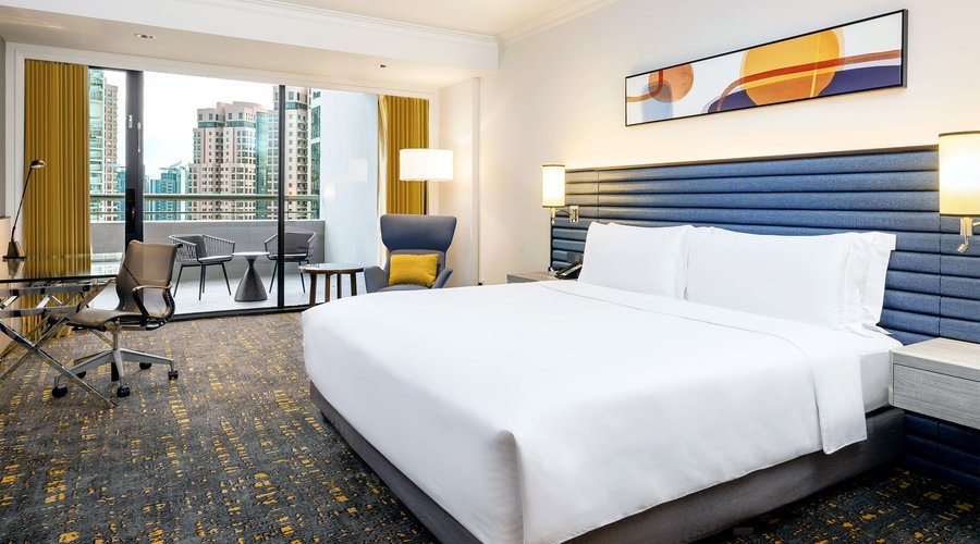Premium Club Balcony room with with club access