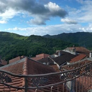 Vista panoramica dalla terrazza del palazzo Don Carlo