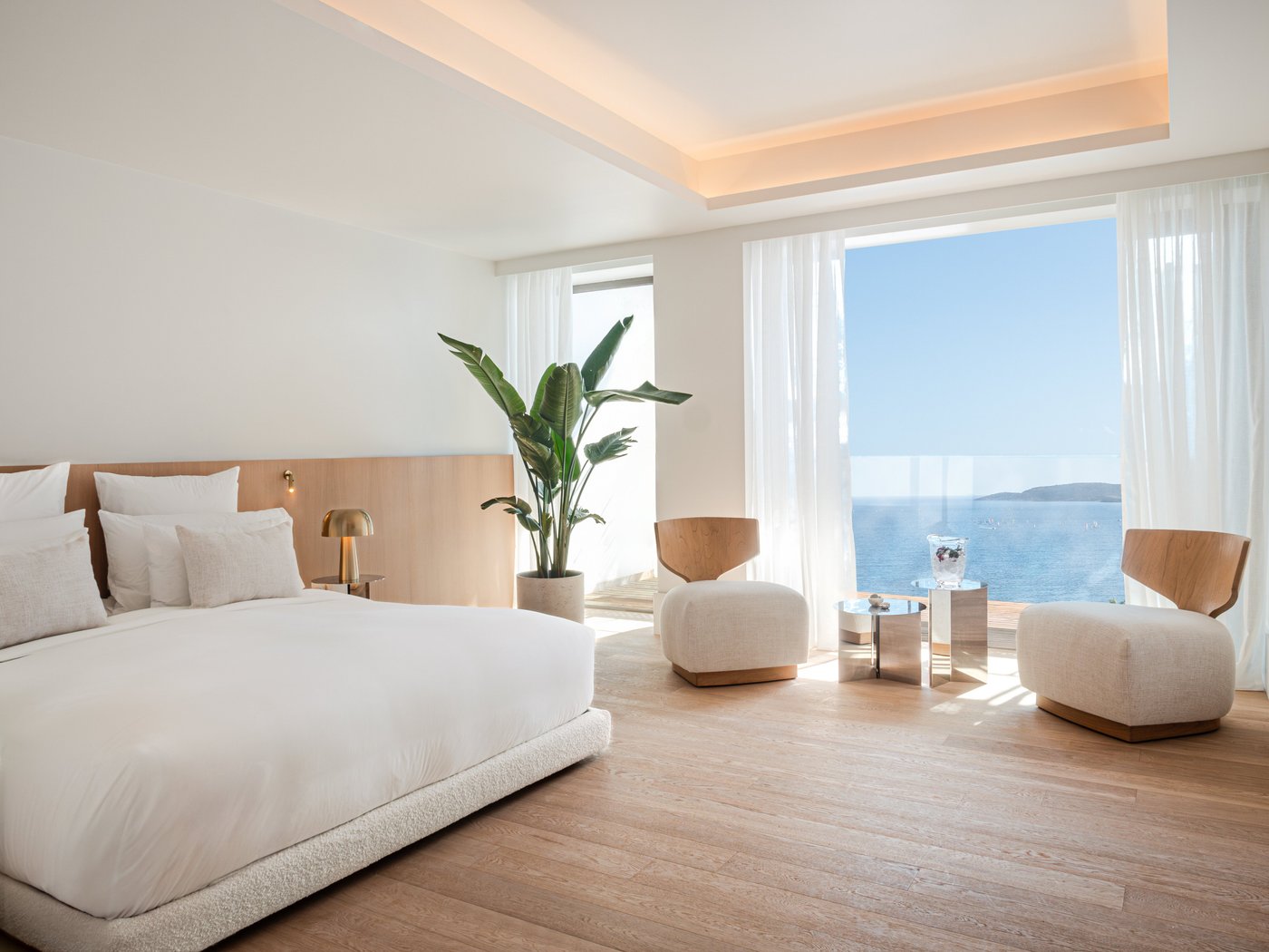 THE ROC CLUB - Prices & Hotel Reviews (Greece/Vouliagmeni) THE ROC CLUB - Prices &  Hotel Reviews (Greece/Vouliagmeni)