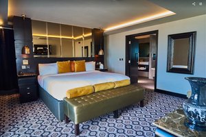 Kamar & Suite