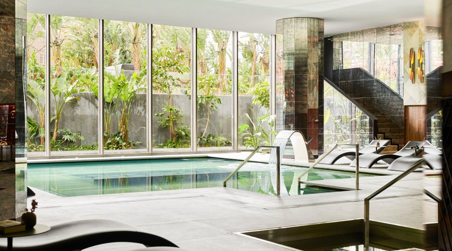 Zona de aguas del OASIS SPA by Natura Bissé