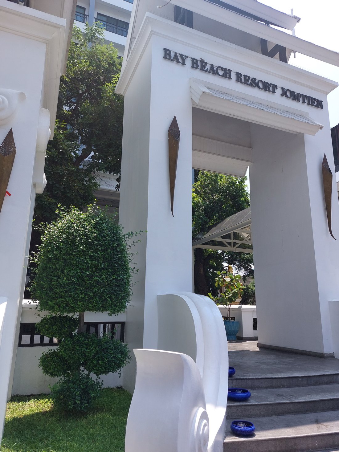 BAY BEACH RESORT JOMTIEN (Паттайя) - отзывы, фото и сравнение цен -  Tripadvisor