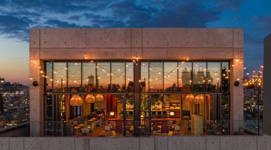 The Highlight Room Rooftop Bar