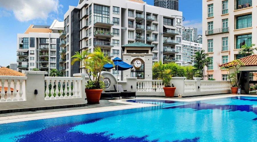 Outdoor Swimming Pool