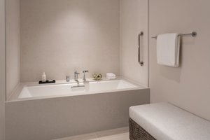 Room & Suite