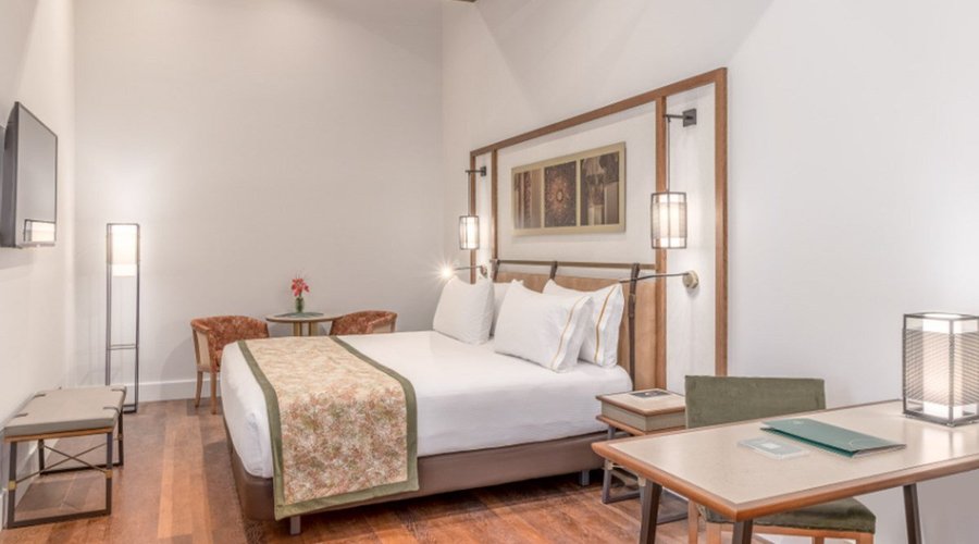 CD4B47 Guest Room