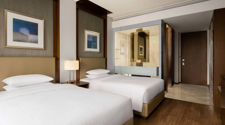 Twin Beds Guest Room