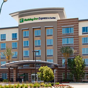 Holiday Inn Express & Suites Anaheim Resort Area, an IHG Hotel in Anaheim