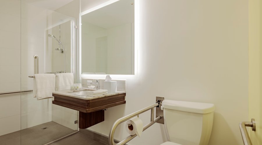 Wheelchair accessible bathroom 
