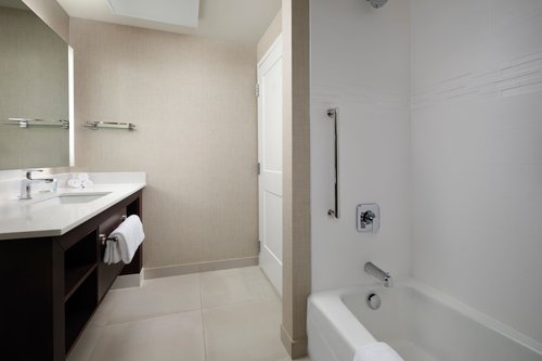 Residence Inn by Marriott Rochester Mayo Clinic Area South - hotel rooms