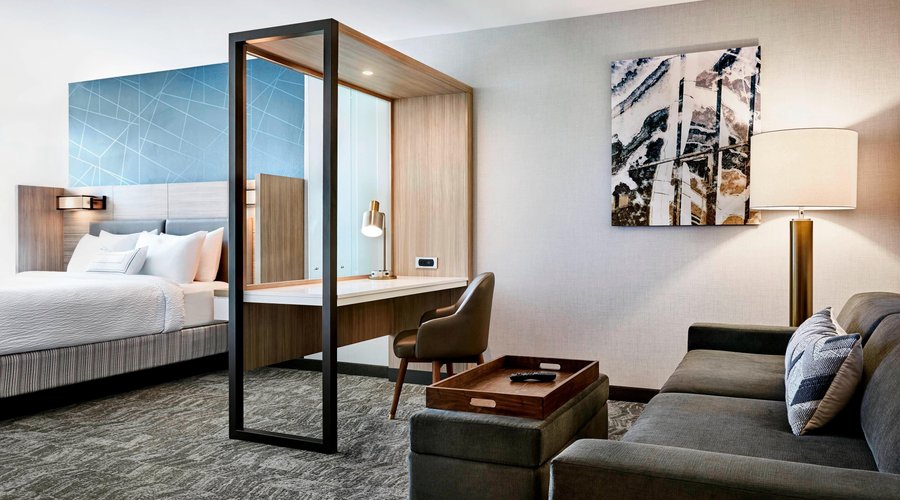 King Studio Suite