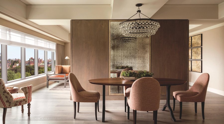 Presidential Suite Dining Room