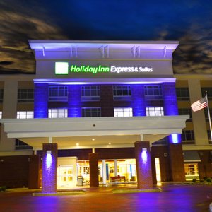 Welcome to Our Perrysburg, Ohio Hotel.