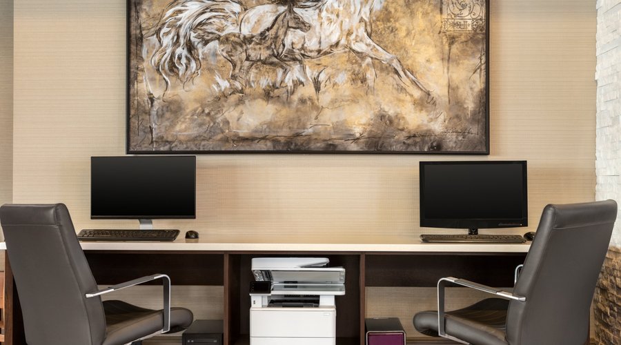 Enjoy our onsite Business Center 24 hours a day.