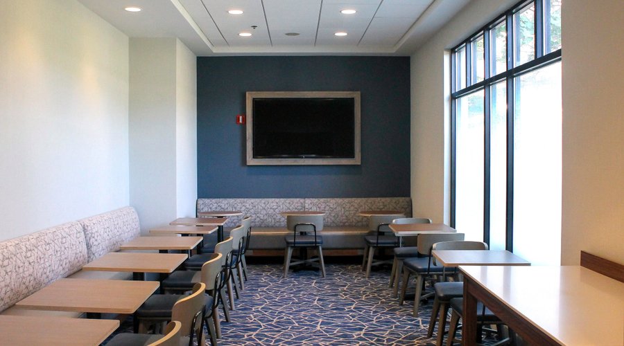 Meetings & Breakout Space