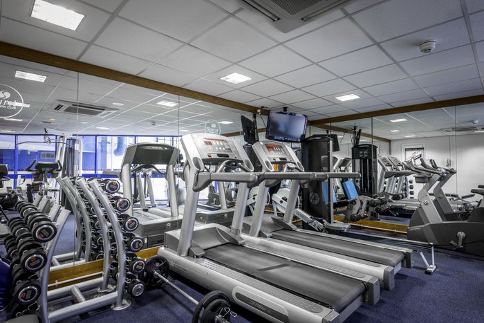 HOLIDAY INN LONDON - SUTTON, AN IHG HOTEL - Updated 2025 Prices