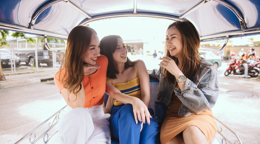 Take Tuk Tuk tour and explore the vibrant city of Bangkok