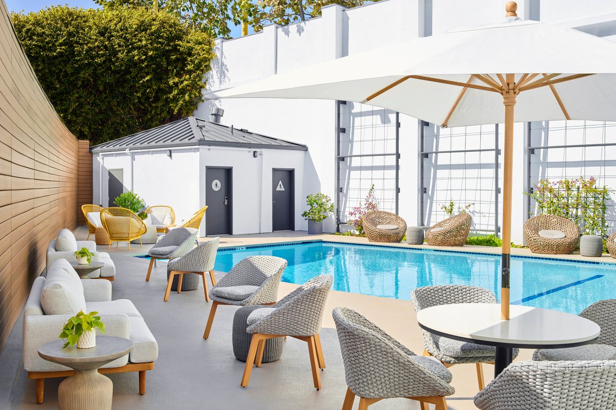 The Pierside Santa Monica Pool: Pictures & Reviews - Tripadvisor