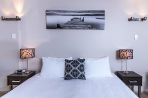 Room & Suite