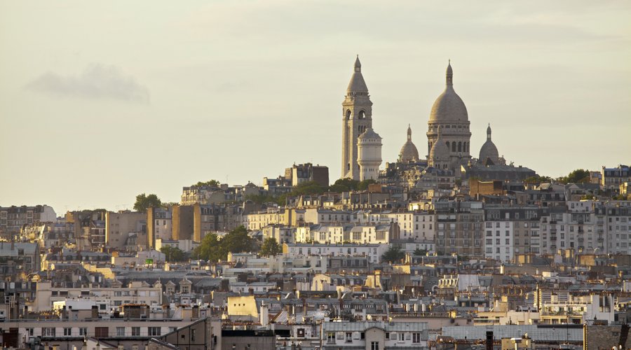 Fitness room - Montmartre view